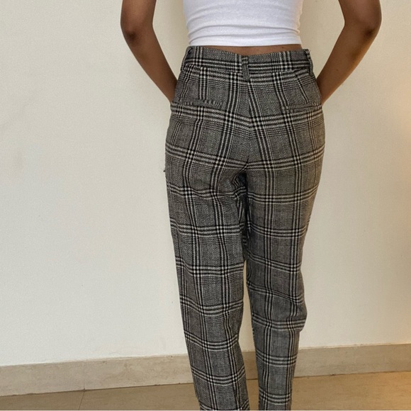 Forever21 wool tapered pants trousers black white checked ,silk lining inside. - Picture 4 of 6